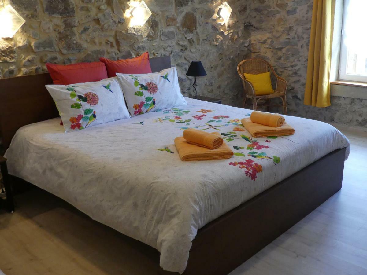 Chambres D'Hotes Les Gragniotes Tournissan エクステリア 写真
